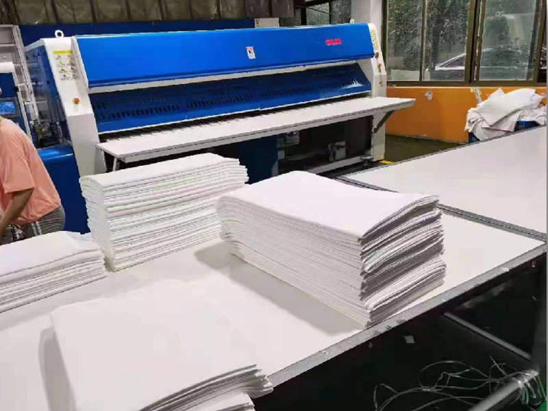 岱山高速熨烫机-01